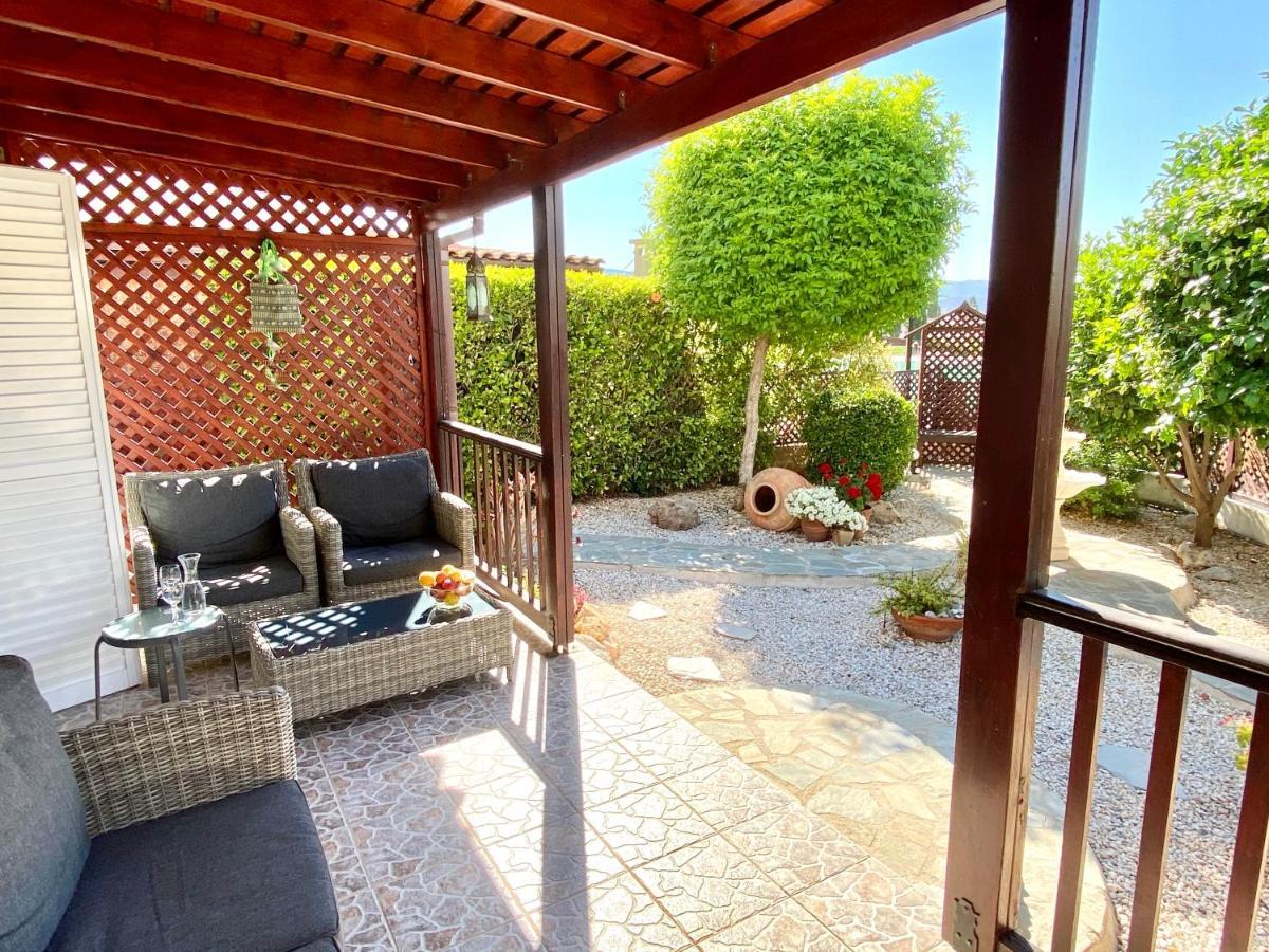 Villa Alicia With Priv Pool, Beautiful Garden And Shady Veranda- 5 Min To The Beach Пейя Екстер'єр фото