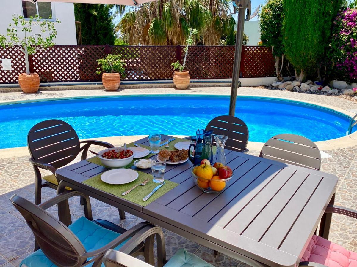 Villa Alicia With Priv Pool, Beautiful Garden And Shady Veranda- 5 Min To The Beach Пейя Екстер'єр фото