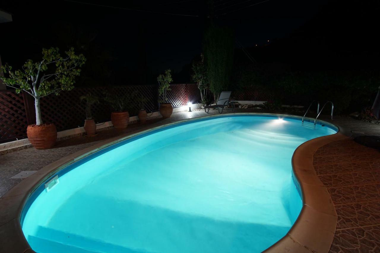 Villa Alicia With Priv Pool, Beautiful Garden And Shady Veranda- 5 Min To The Beach Пейя Екстер'єр фото
